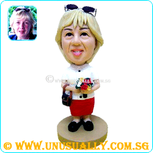 Custom 3D Caricature Traditional Mum Figurine